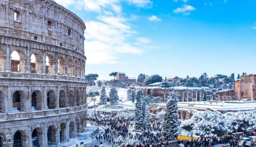 Tourists visiting the Roman Colosseum