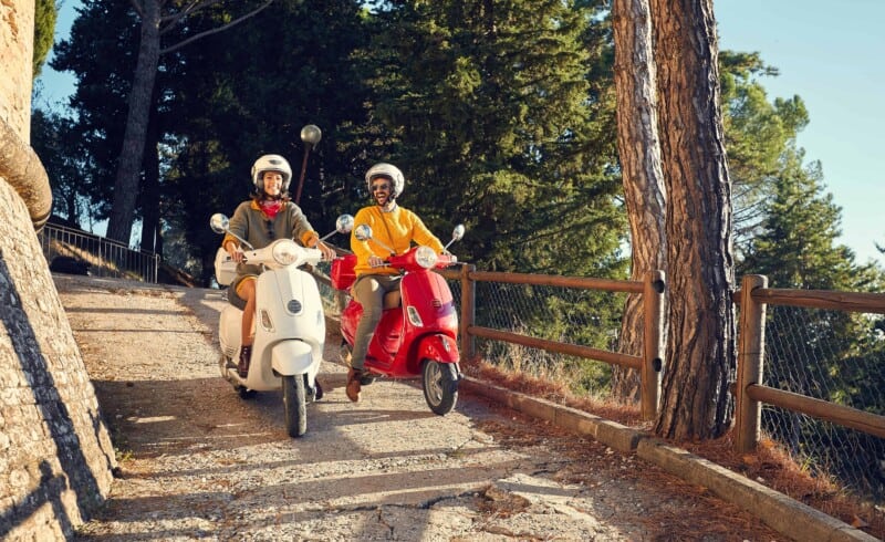 Couple on Vespa tour in Tuscany