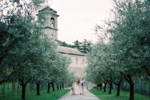 Newly wed walking in a scenic wedding