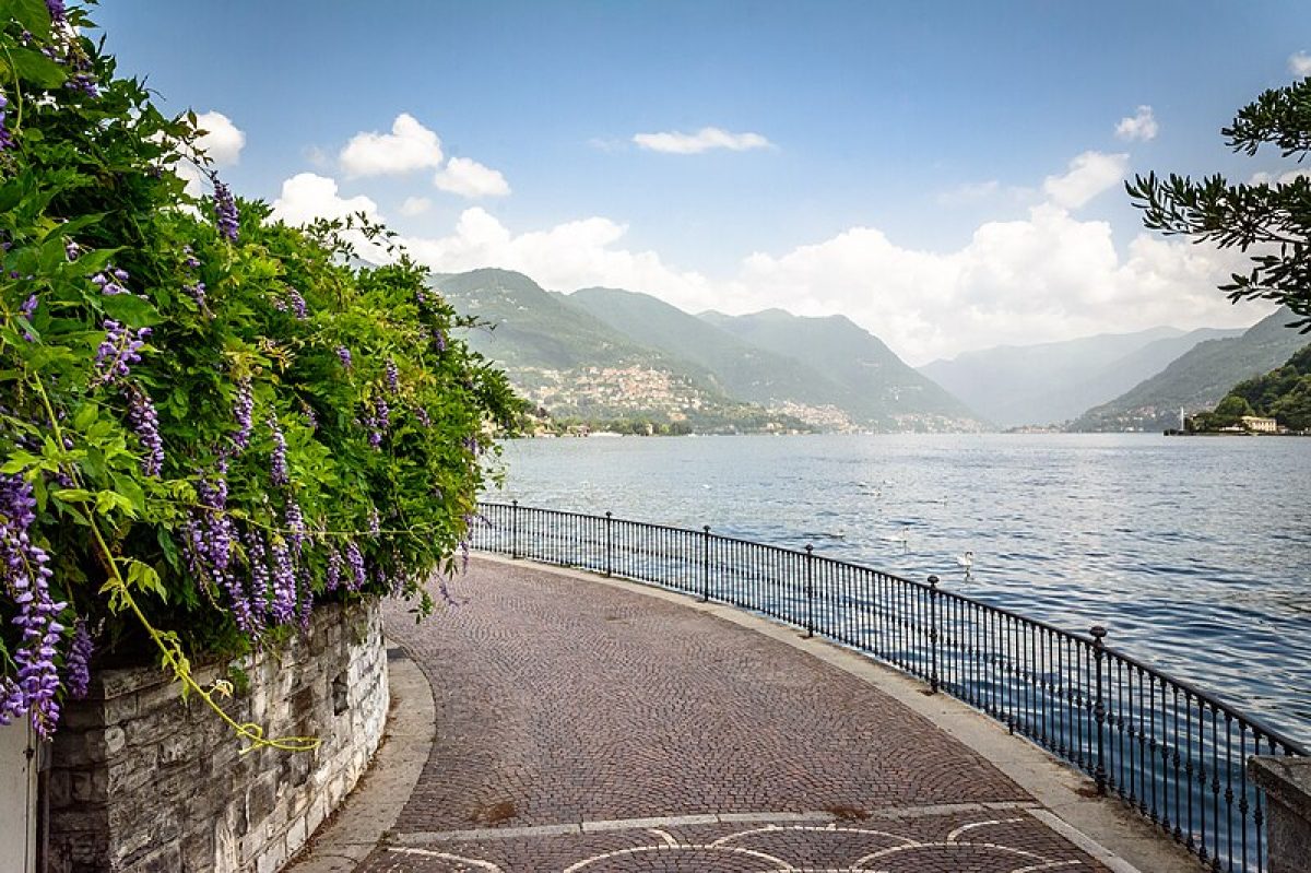 A picturesque venue on the shores of Lake Como, Italy, available for booking, offering stunning views, elegant architecture, and personalized services for dream weddings and events.