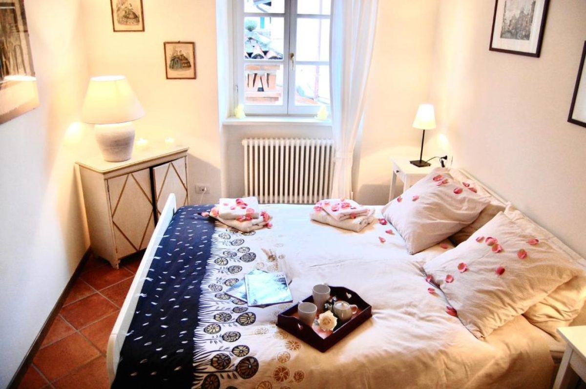 Room interior of Casa del lago, Menaggio, Italy