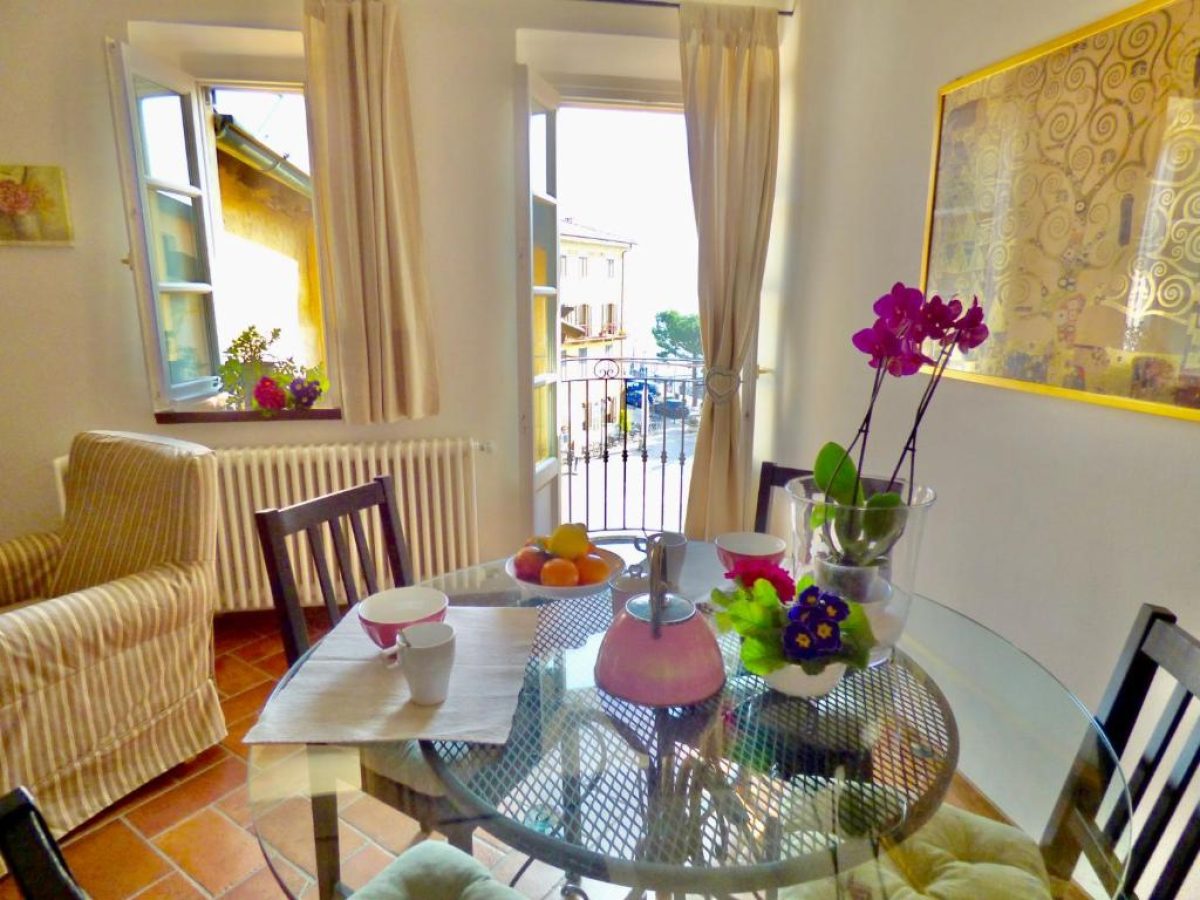 Table and dining nterior of Casa del lago in Menaggio, Italy