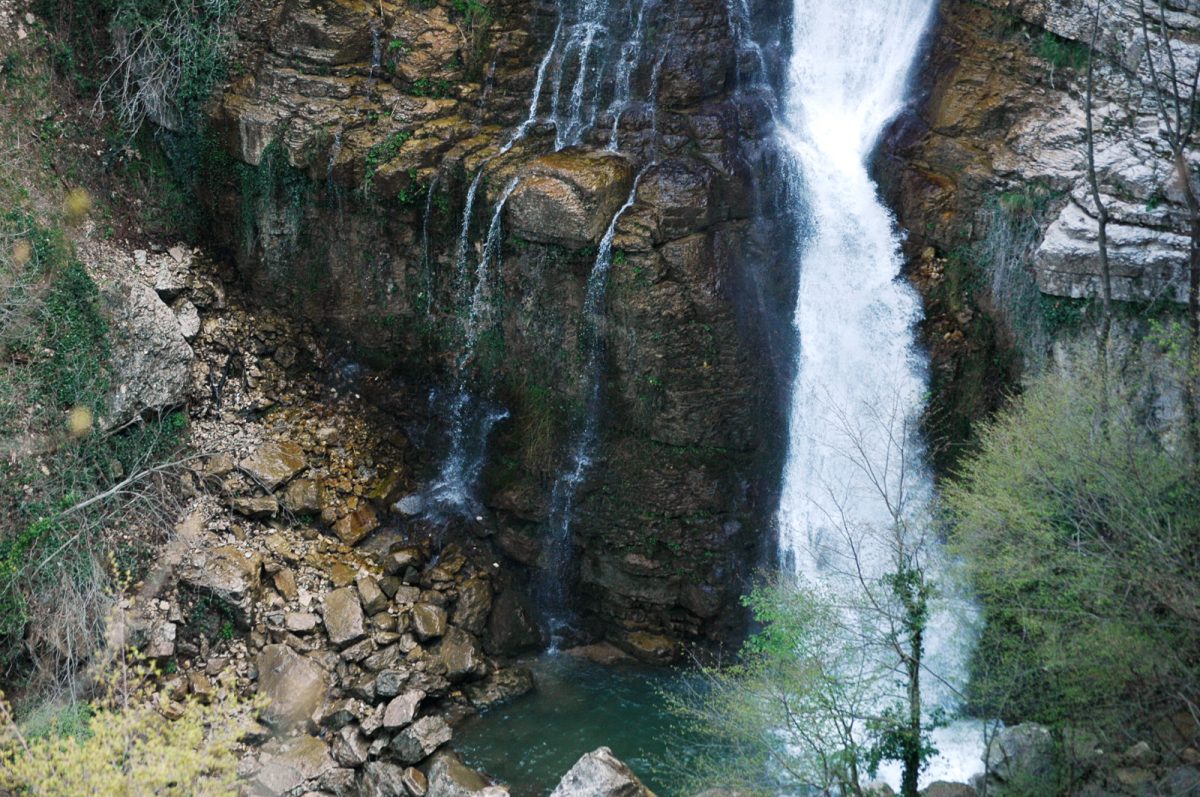 Cascata del Rio Verde waterfalls and nature preserve in Italy 