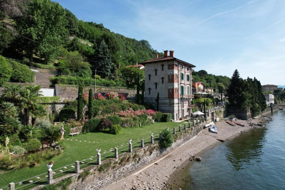 Building exterior of Villa Marina in Lake Como, Italy